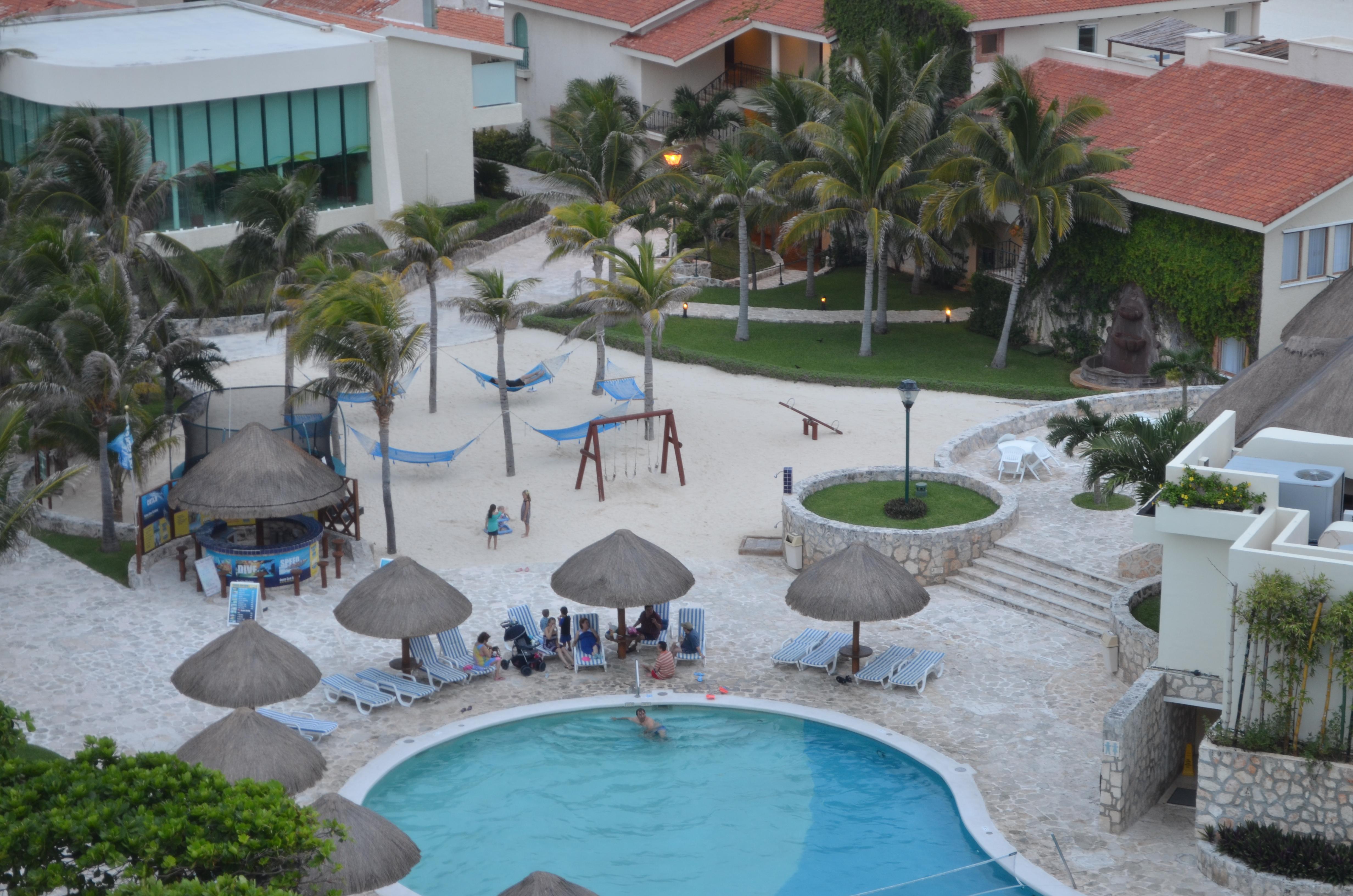 Grand Park Royal Cancun Exterior photo